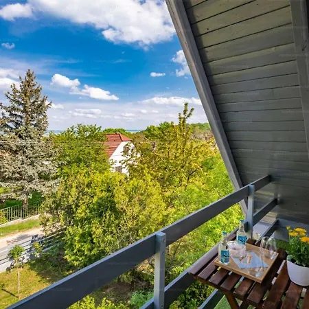 Madarasz 5 Deluxe Vendeghaz Вилла