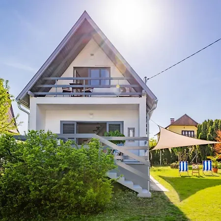 Βίλα Madarasz 5 Deluxe Vendeghaz Balatonalmádi
