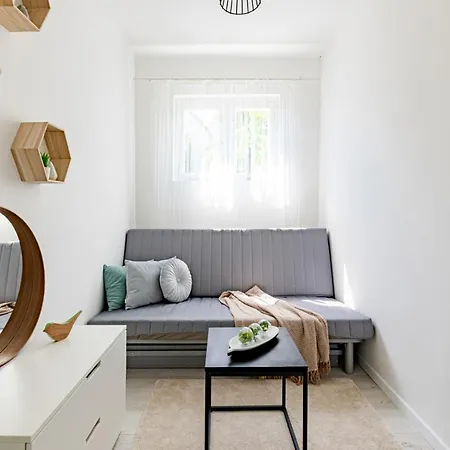 Madarasz 5 Deluxe Vendeghaz * Balatonalmadi