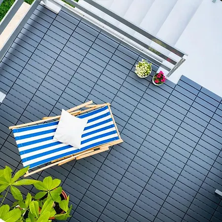 Madarasz 5 Deluxe Vendeghaz Βίλα Balatonalmádi