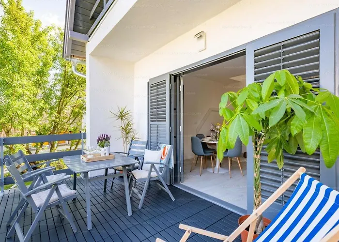 Villa Madarasz 5 Deluxe Vendeghaz Balatonalmádi