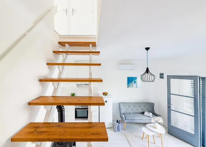 Madarasz 5 Deluxe Vendeghaz