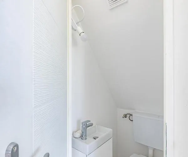 Madarasz 5 Deluxe Vendeghaz